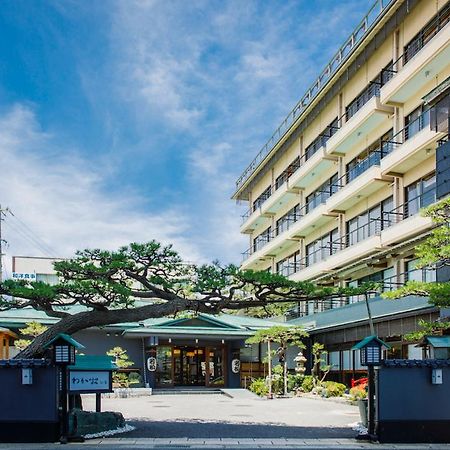 מינאמיצ'יטה Wakamatsu Chita Hot Spring Resort מראה חיצוני תמונה